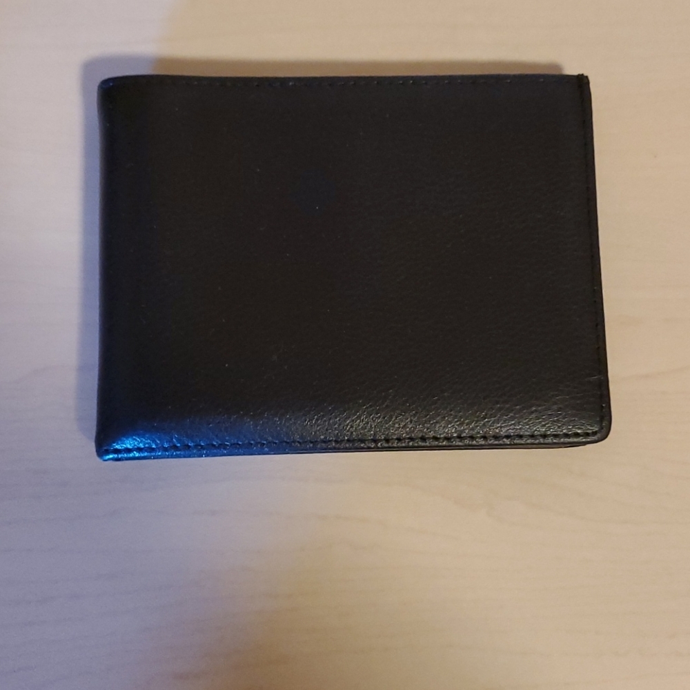 Black Leather RFID Pocket Wallet
